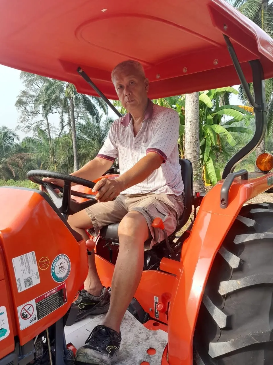 KB L4400 New Unit Sold | Farm Track Malaysia - 1