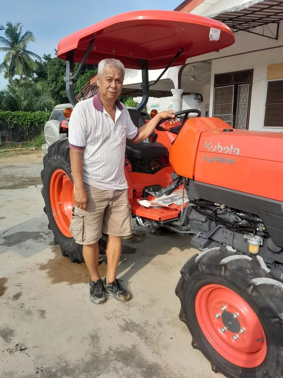 KB L4400 New Unit Sold | Farm Track Malaysia - 2